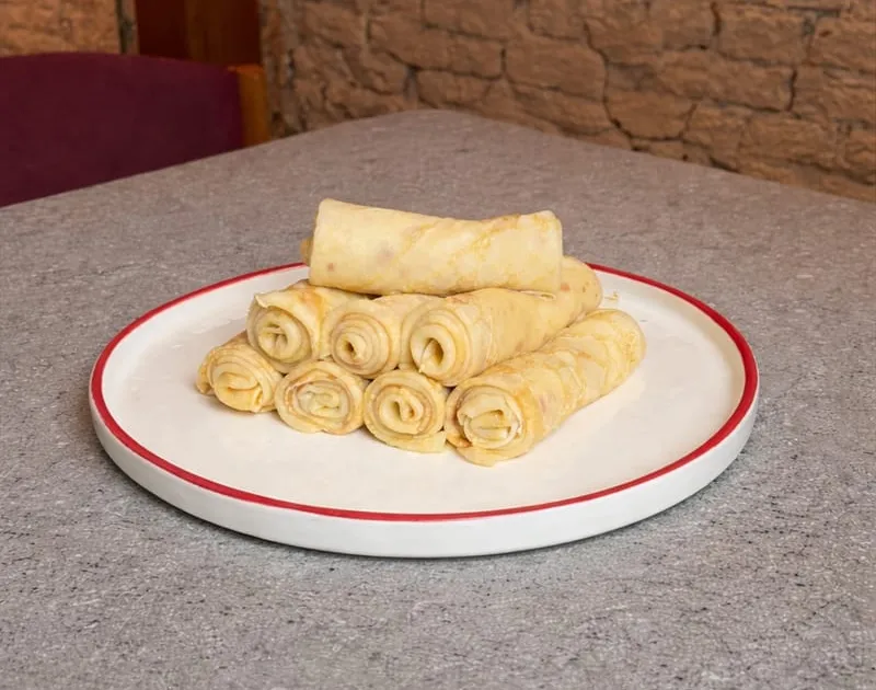 Freshly made bliny rolls